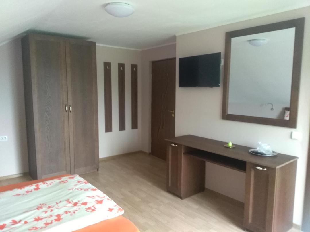 Vis Pension Viile Satu Mare Экстерьер фото